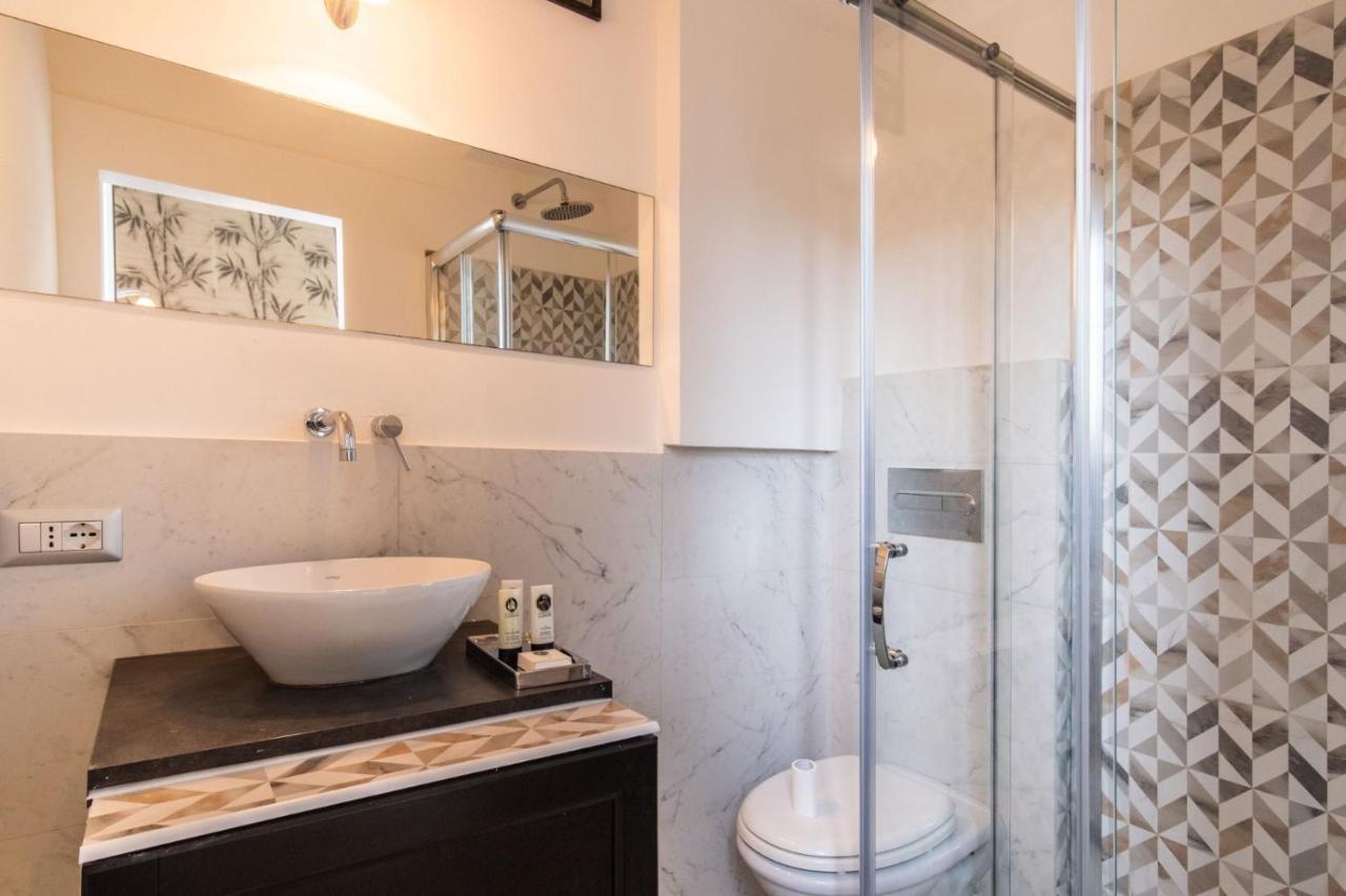 Colosseum Rooms Рим Екстер'єр фото