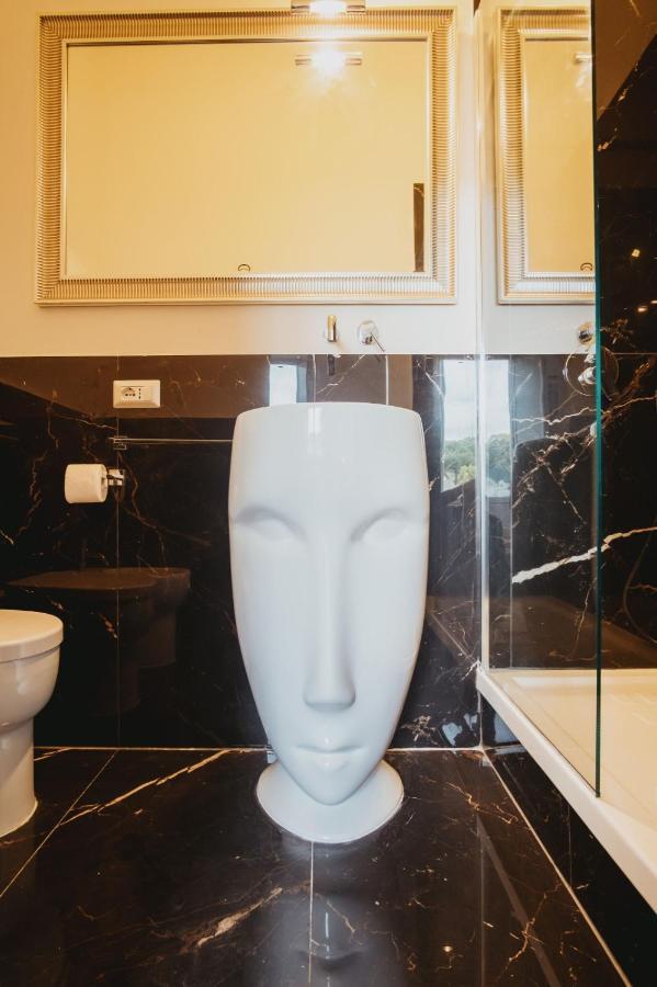 Colosseum Rooms Рим Екстер'єр фото