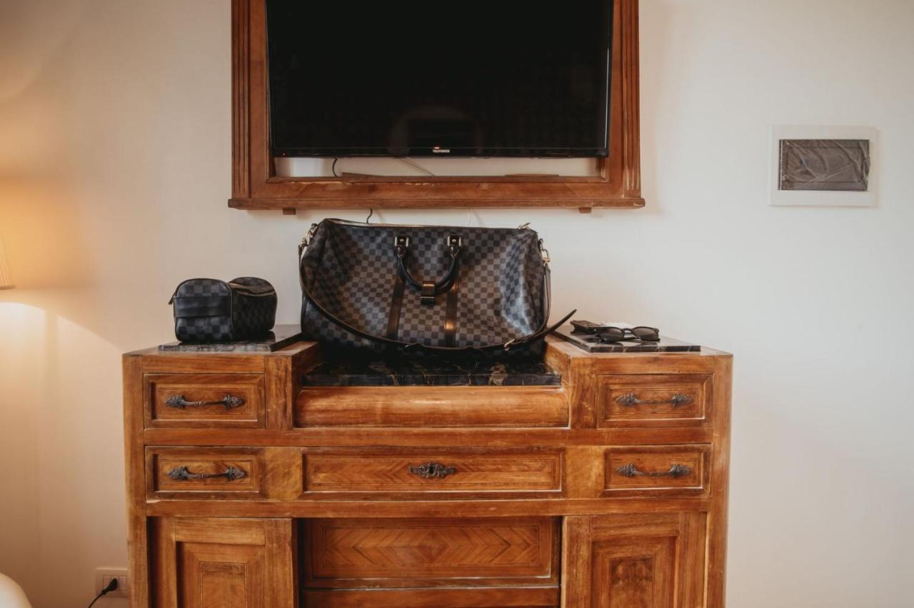 Colosseum Rooms Рим Екстер'єр фото