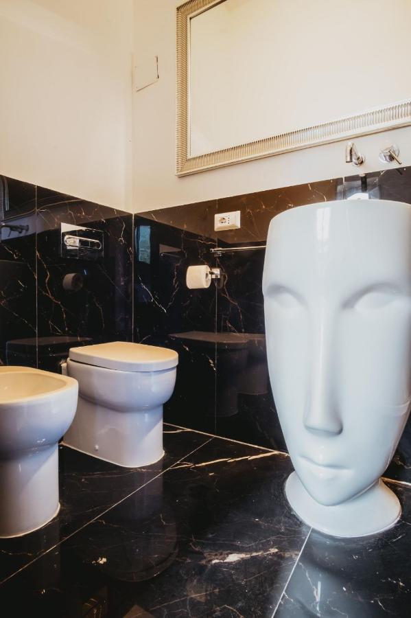 Colosseum Rooms Рим Екстер'єр фото